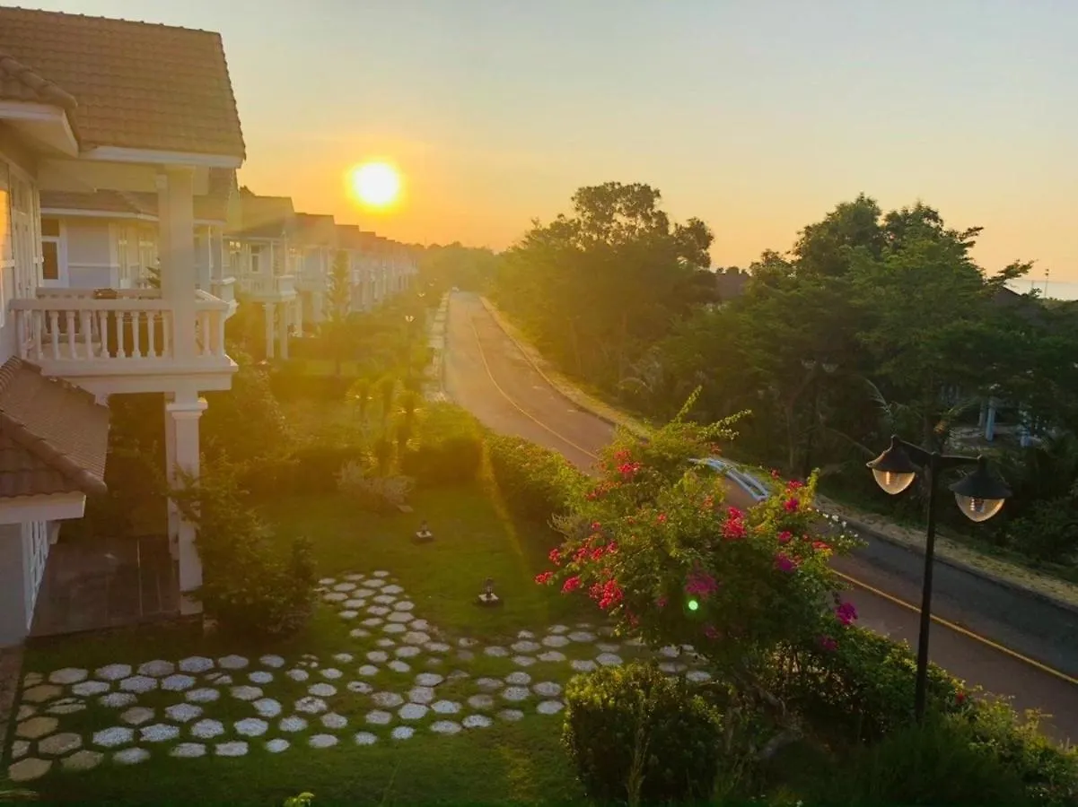 Vila Bougainviella - Sealinks Mui Ne - Chuoi Biet Thu Lien Ke Phan Thiết 0*,